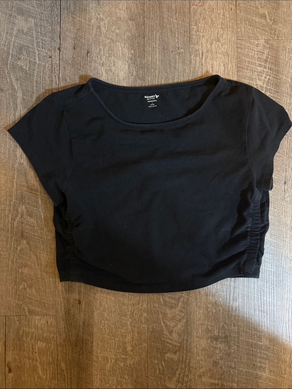 Old Navy Black Cropped Tee with Side Ruching
